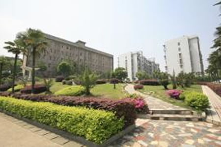 湖南财政经济学院校园图片