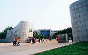 湖南综合类大学选择湖南女子学院好还是选择南华大学好？