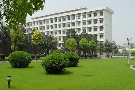 湖北大学图片