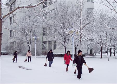 北京现代职业技术学院图片