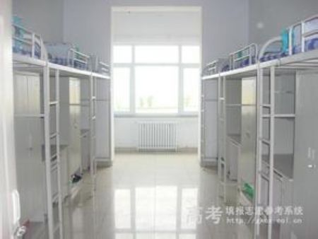 内蒙古化工职业学院宿舍图片_寝室图片5