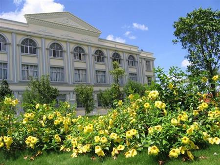 广西东方外语职业学院校园图片_大学图片2