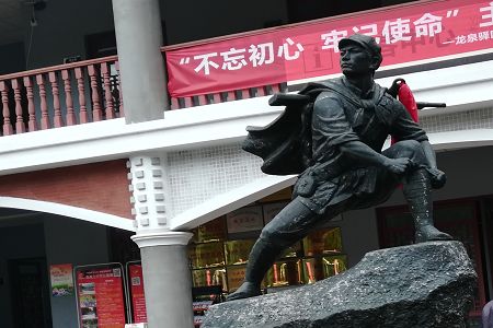 2017武汉民政职院各省文科分数线多少？